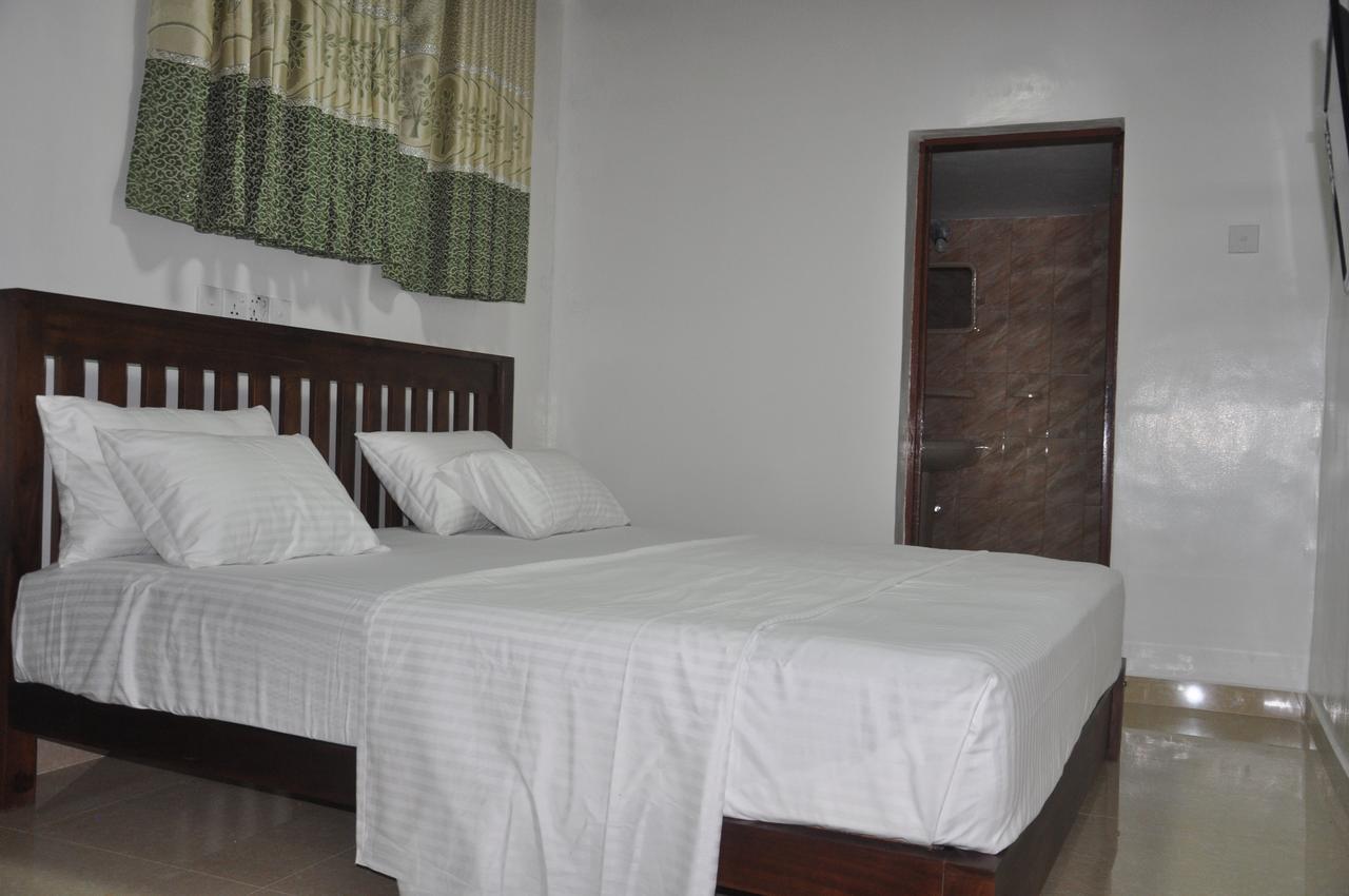 Shaa Lodge ทิซซามาฮารามา ภายนอก รูปภาพ
